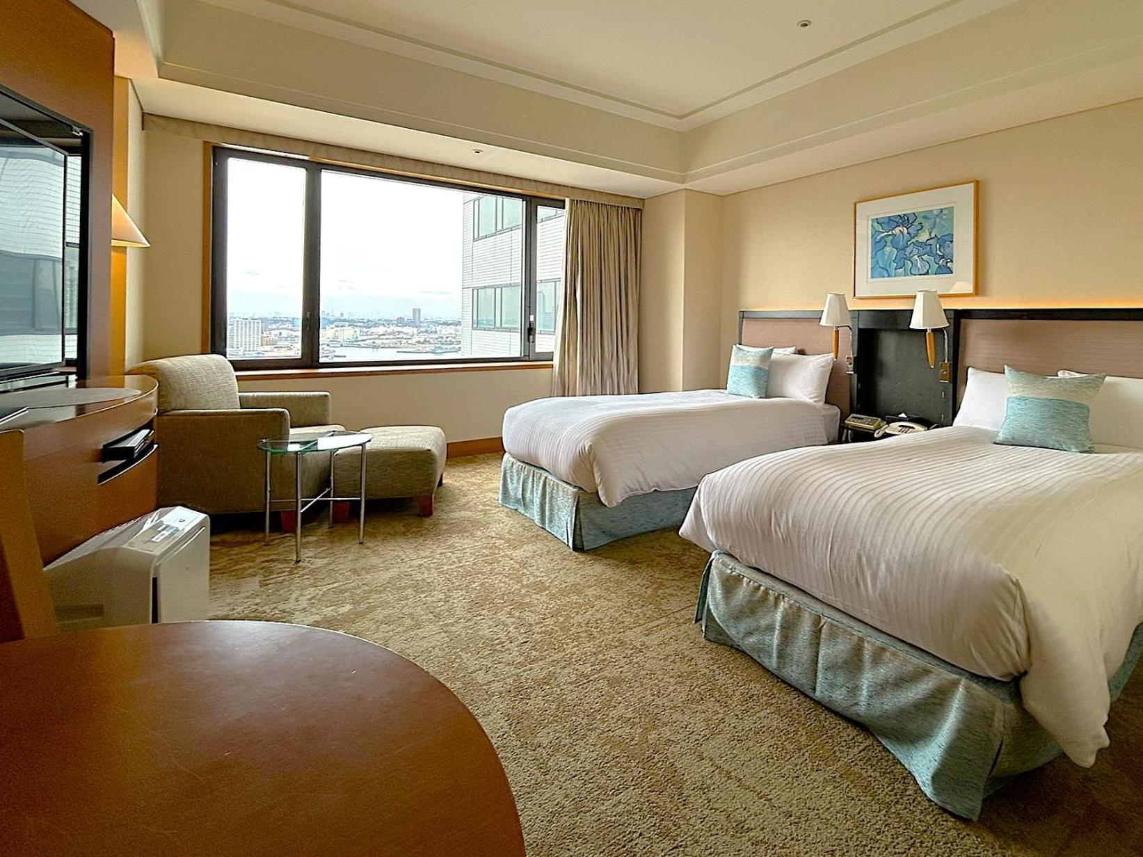 The Yokohama Bay Hotel Tokyu Esterno foto